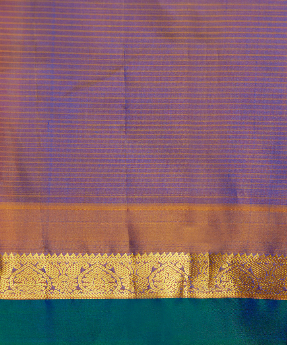 Cobalt_Blue_Handloom_Pure_Silk_Kanjivaram_Saree_With_Double_Color_Border_WeaverStory_06
