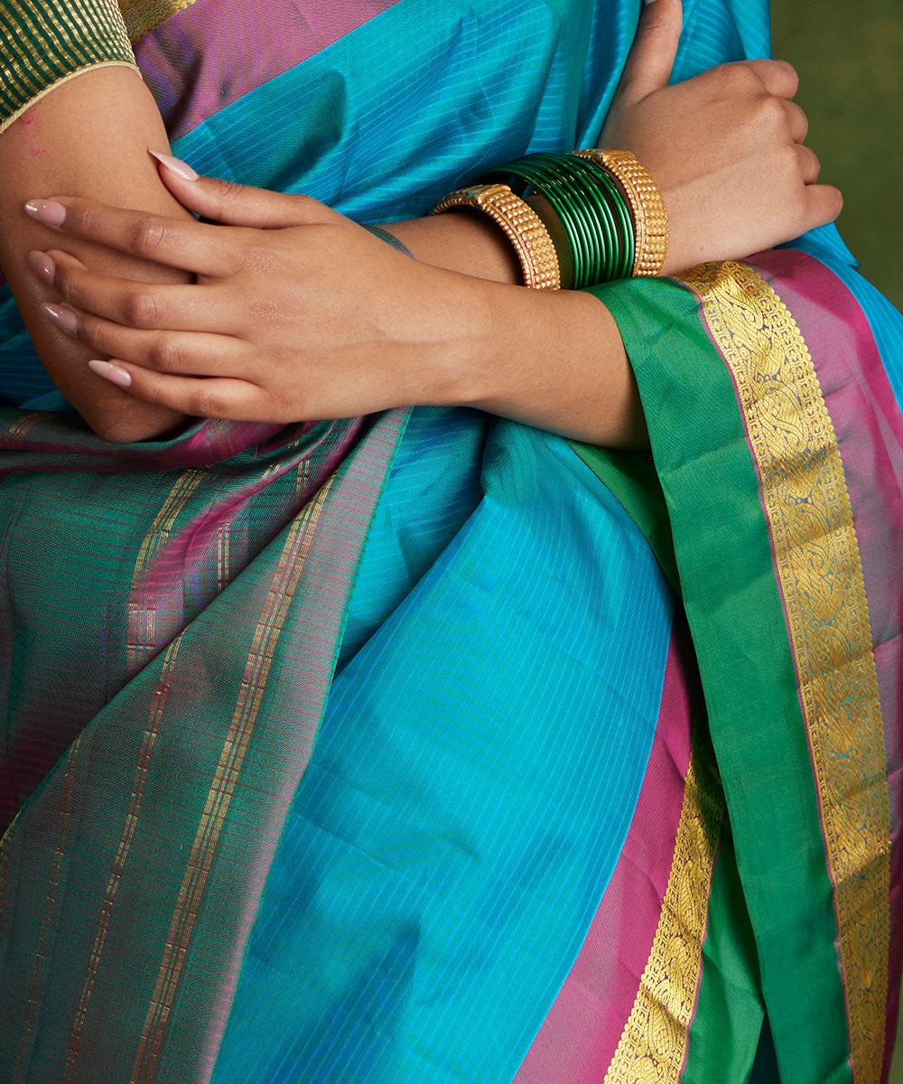Handloom_Sea_Green_Pure_Silk_Kanjivaram_Saree_With_Double_Color_Border_WeaverStory_05