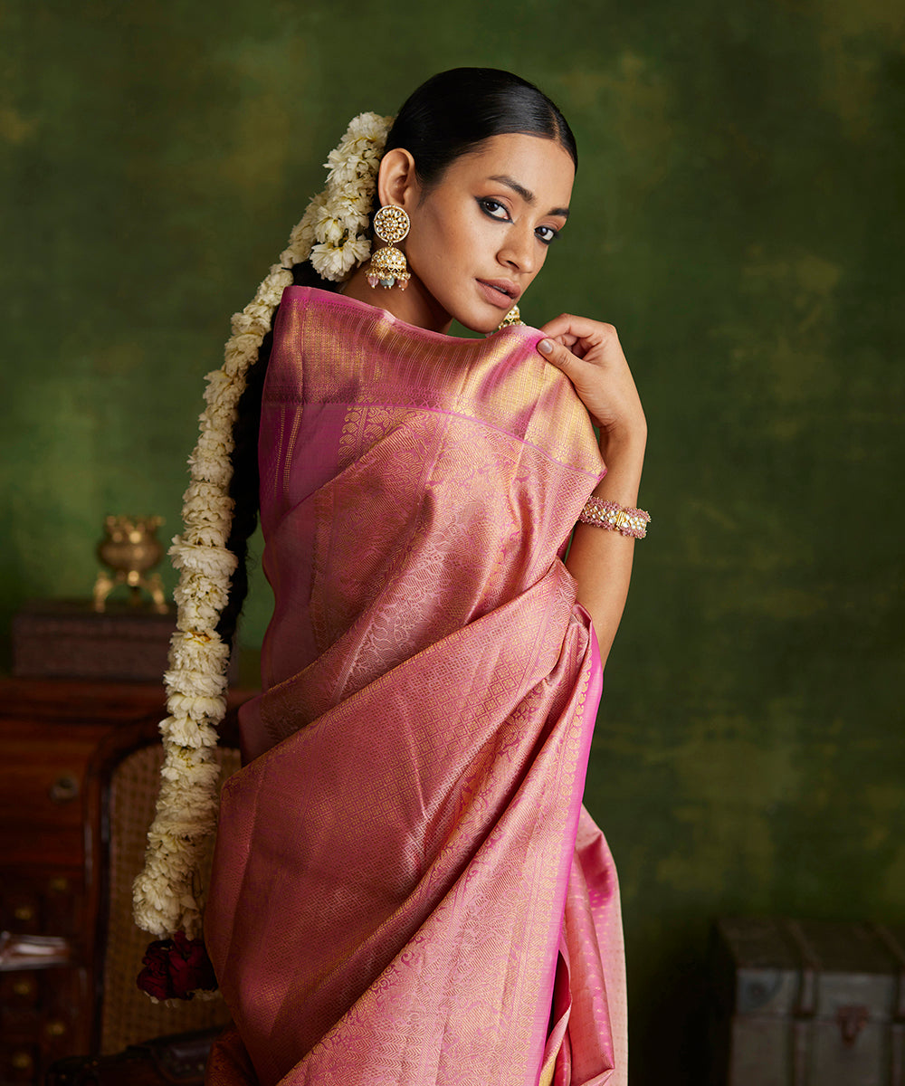 Handloom_Blush_Pink_Pure_Silk_Kanjivaram_Saree_With_All_Over_Zari_Booti_WeaverStory_01
