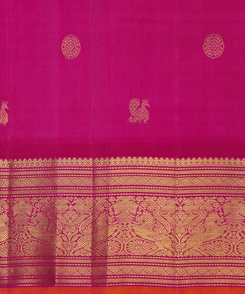 Handloom_Mint_Green_Pure_Silk_Kanjivaram_Saree_With_Korvai_Rani_Pink_Shikargah_Border_WeaverStory_06