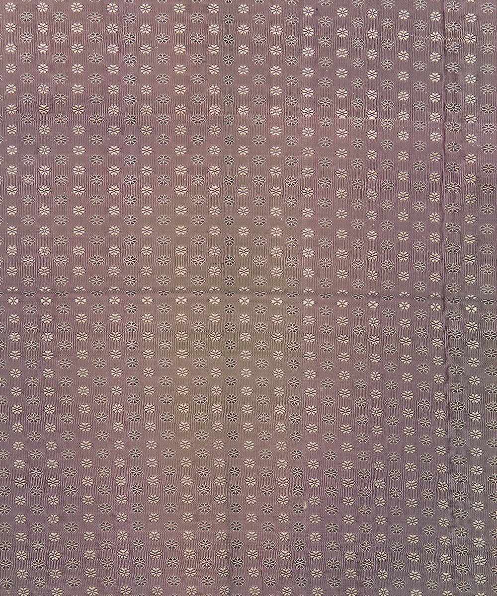 Cream_Handloom_Pure_Silk_Kanjivaram_Saree_With_Grey_Border_WeaverStory_06