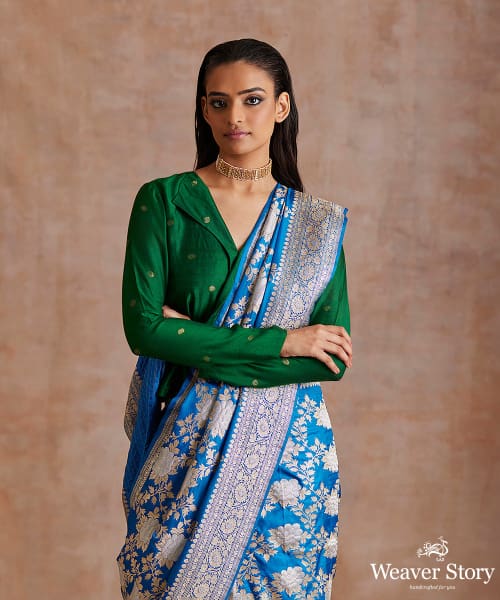 Blue_Handloom_Ektara_Pure_Katan_Banarasi_Saree_With_Angoor_Jaal_WeaverStory_01