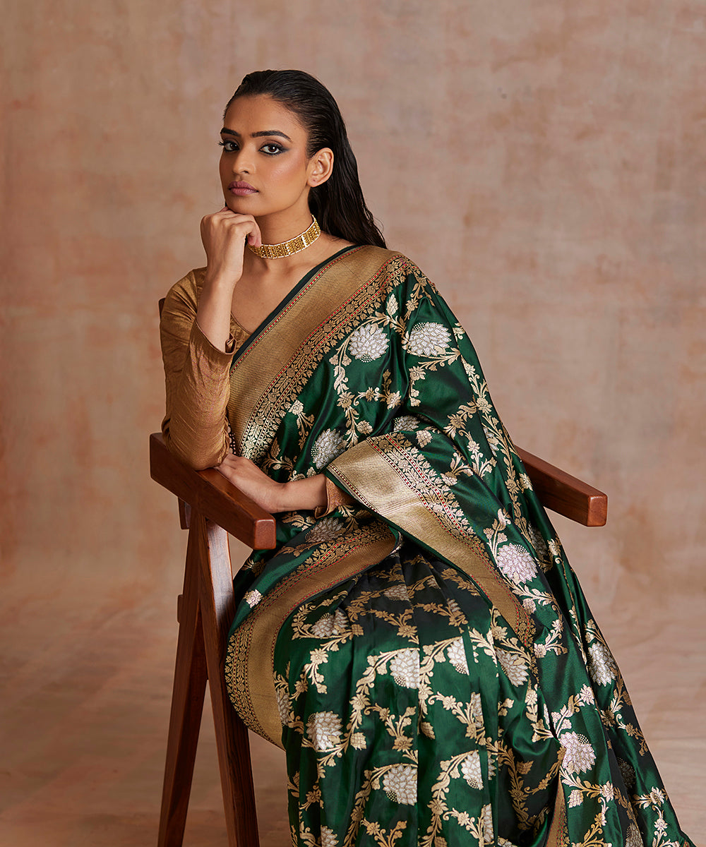 Green_Pure_Katan_Silk_Kadhwa_Banarasi_Jangla_With_Meenakari_Floral_Jaal_WeaverStory_01