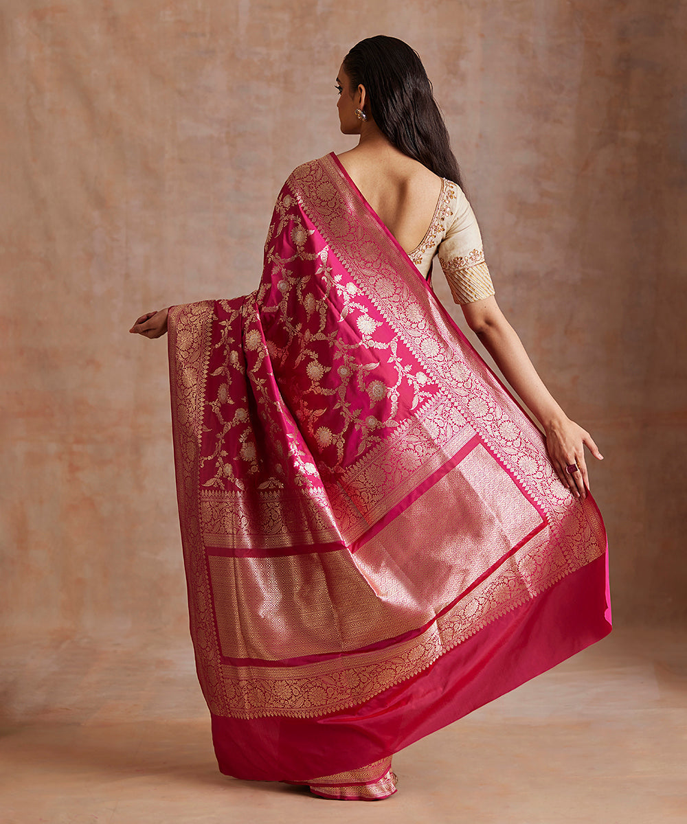 Handloom_Pink_Pure_Katan_Silk_Banarasi_Saree_With_Sona_Rupa_Jaal_WeaverStory_03