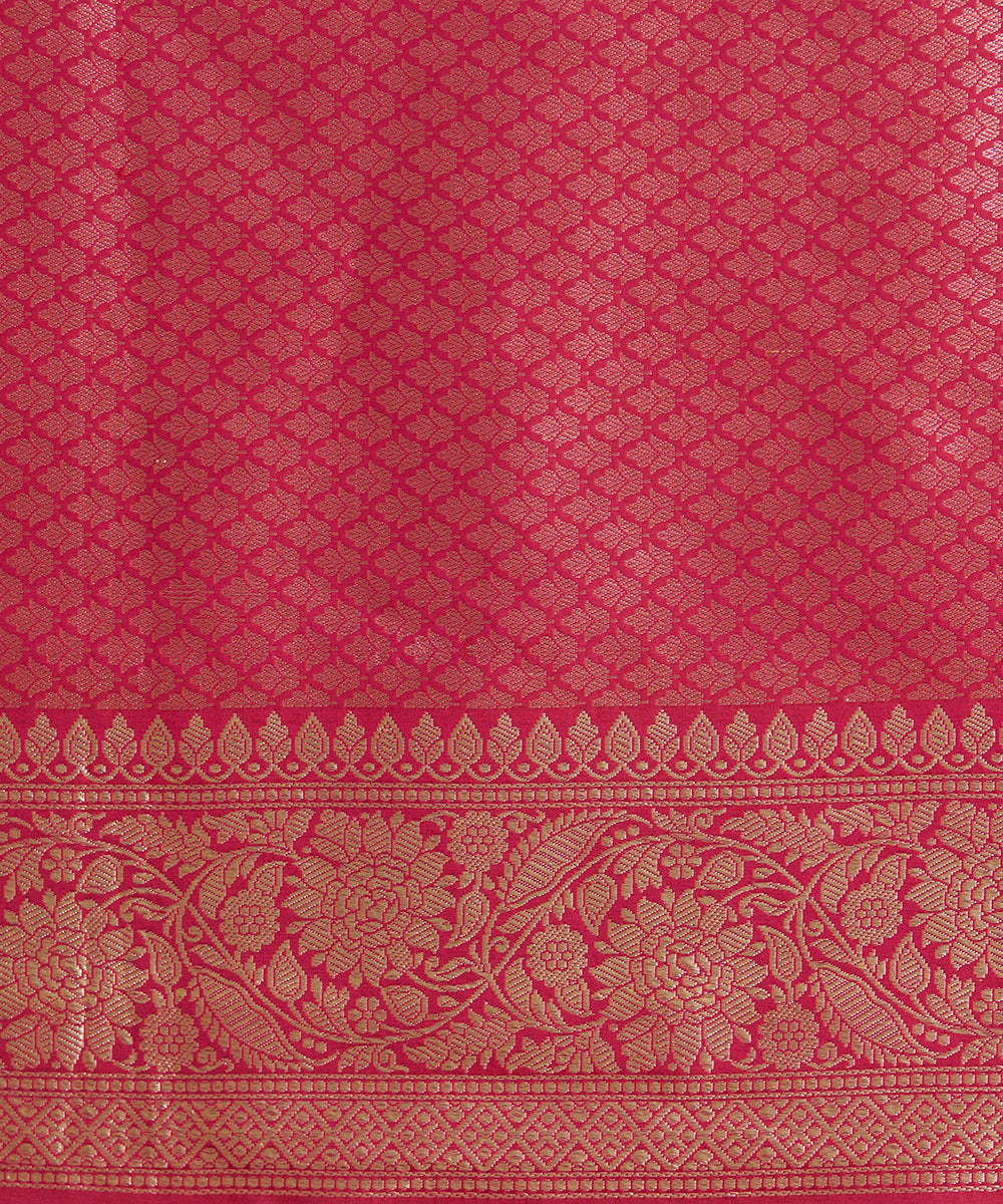 Handloom_Pink_Pure_Katan_Silk_Banarasi_Saree_With_Sona_Rupa_Jaal_WeaverStory_05