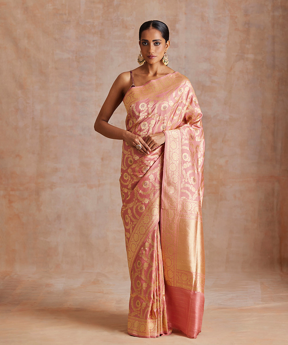 Handloom_Peach_Pure_Katan_Silk_Banarasi_Saree_With_Meenakari_Kadhwa_Jaal_WeaverStory_02