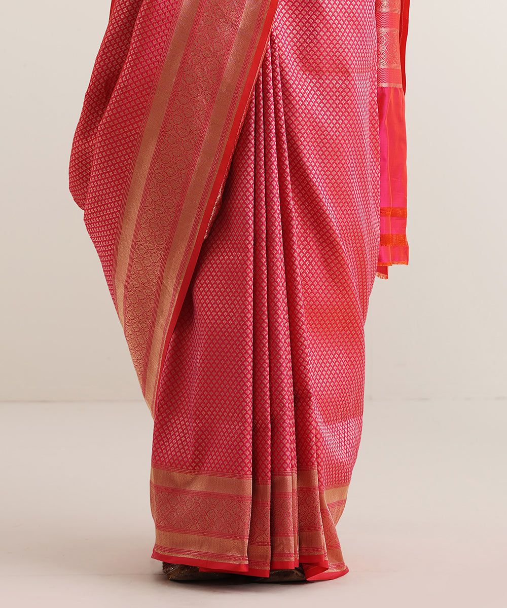 Pink_Dual_Tone_Handloom_Pure_Katan_Silk_Tanchoi_Banarasi_Saree_With_Zari_Booti_WeaverStory_04
