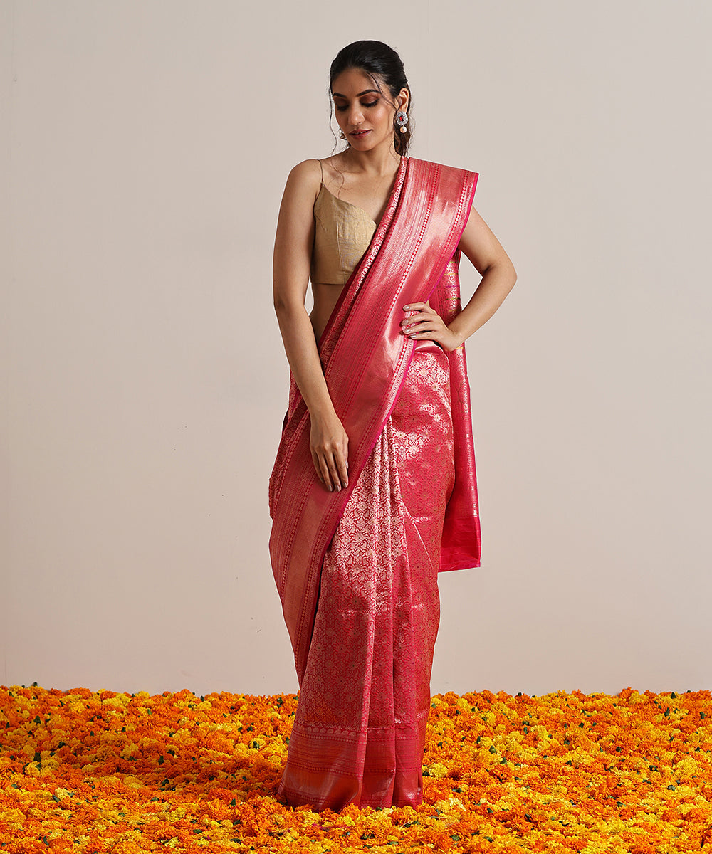 Pink_Handloom_Pure_Katan_Silk_Kimkhab_Banarasi_Saree_And_Gold_Zari_WeaverStory_02