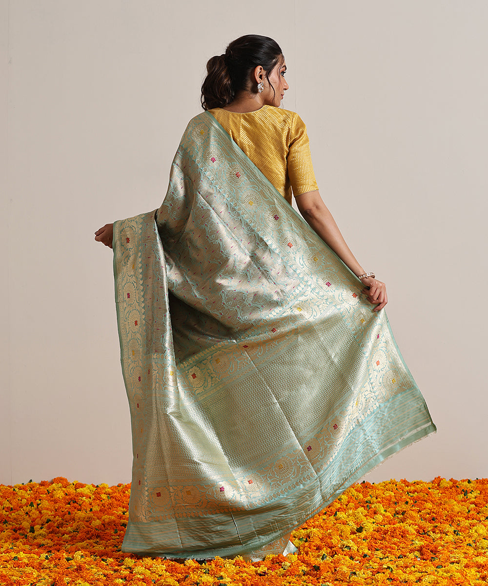 Green_Handloom_Pure_Katan_Silk_Kimkhab_Banarasi_Saree_With_Zari_Meenakari_WeaverStory_03