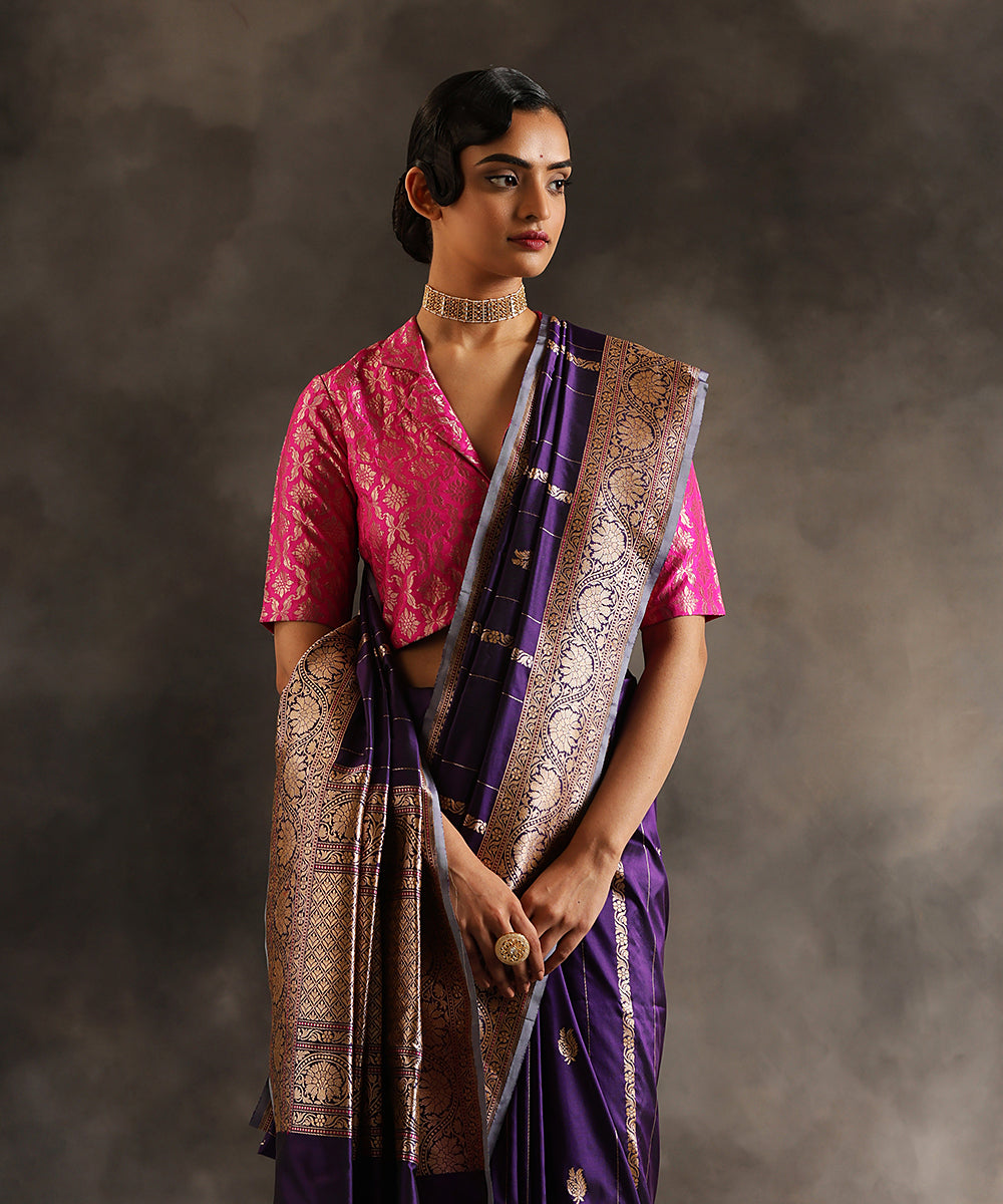 Handloom_Blue_Pure_Katan_Silk_Banarasi_Saree_With_Kadhwa_Booti_And_Vertical_Zari_Stripes_WeaverStory_01