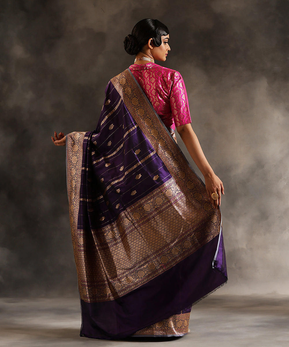 Handloom_Blue_Pure_Katan_Silk_Banarasi_Saree_With_Kadhwa_Booti_And_Vertical_Zari_Stripes_WeaverStory_03