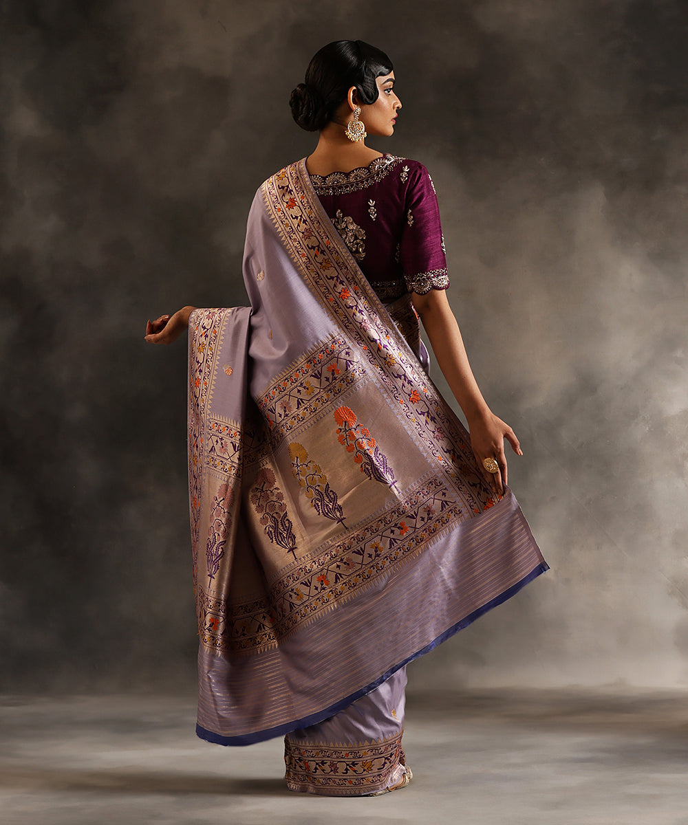 Handloom_Lilac_Pure_Katan_Silk_Ektara_Banarasi_Saree_With_Kadhwa_Booti_And_Zari_Meenakari_Border_WeaverStory_03