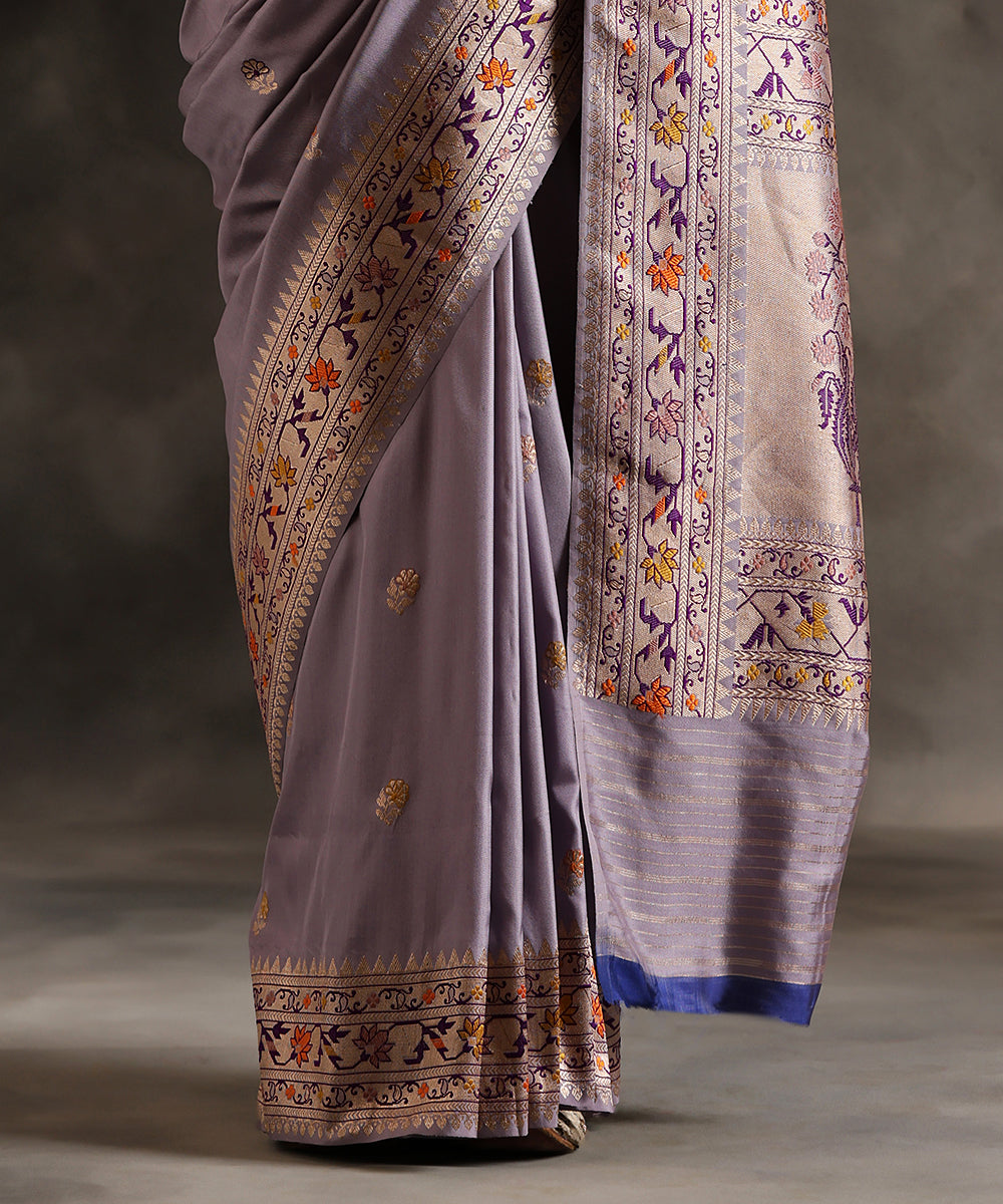 Handloom_Lilac_Pure_Katan_Silk_Ektara_Banarasi_Saree_With_Kadhwa_Booti_And_Zari_Meenakari_Border_WeaverStory_04