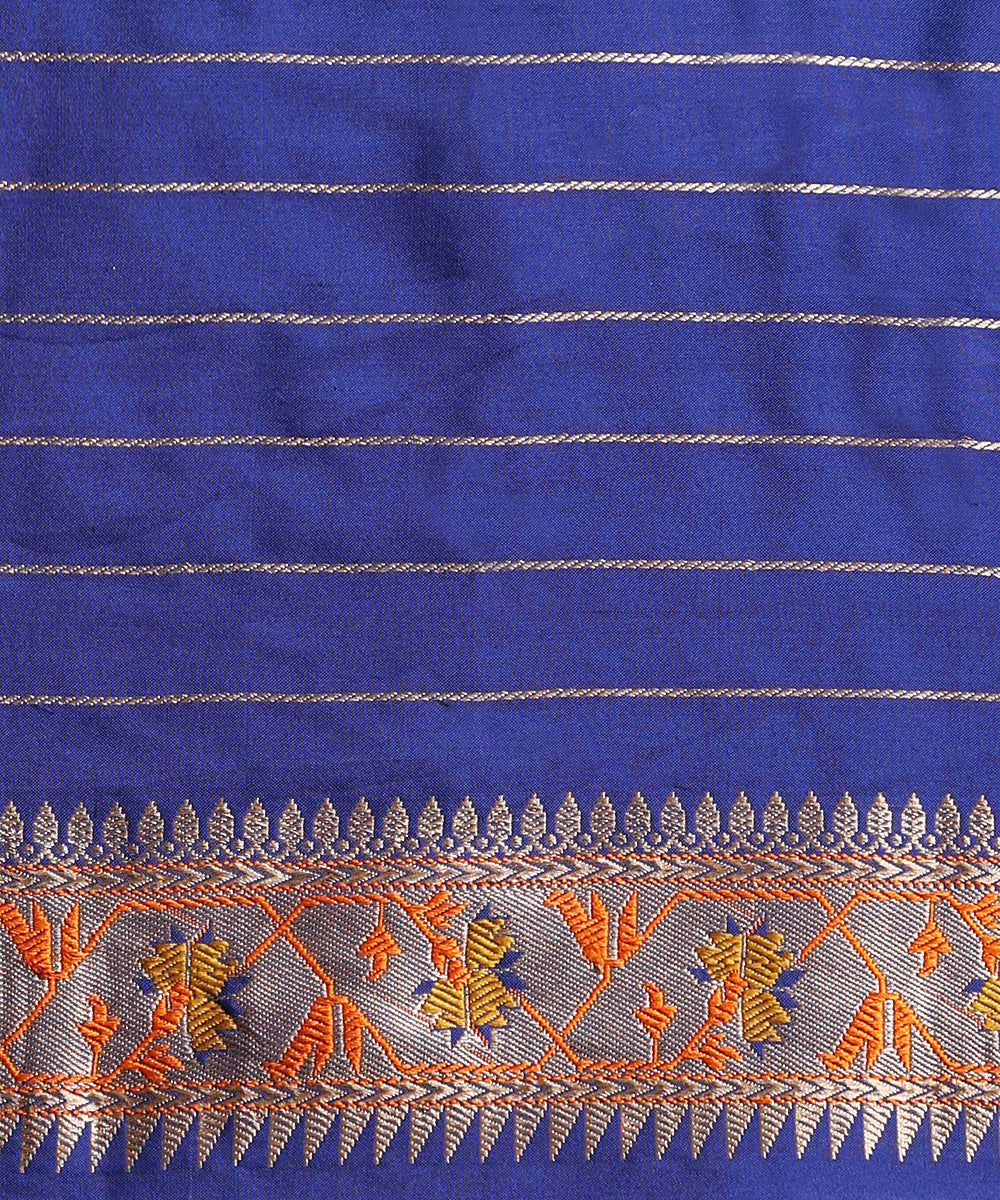 Handloom_Lilac_Pure_Katan_Silk_Ektara_Banarasi_Saree_With_Kadhwa_Booti_And_Zari_Meenakari_Border_WeaverStory_05