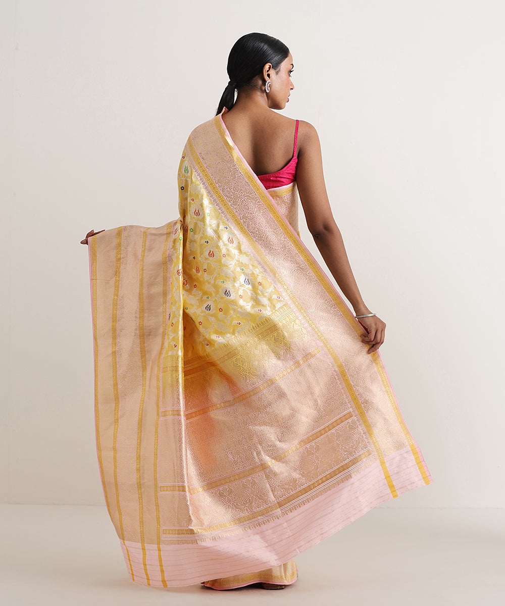 Light_Yellow_Pure_Katan_Silk_Banarasi_Saree_With_Silver_Zari_And_Meenakari_Jaal_WeaverStory_03