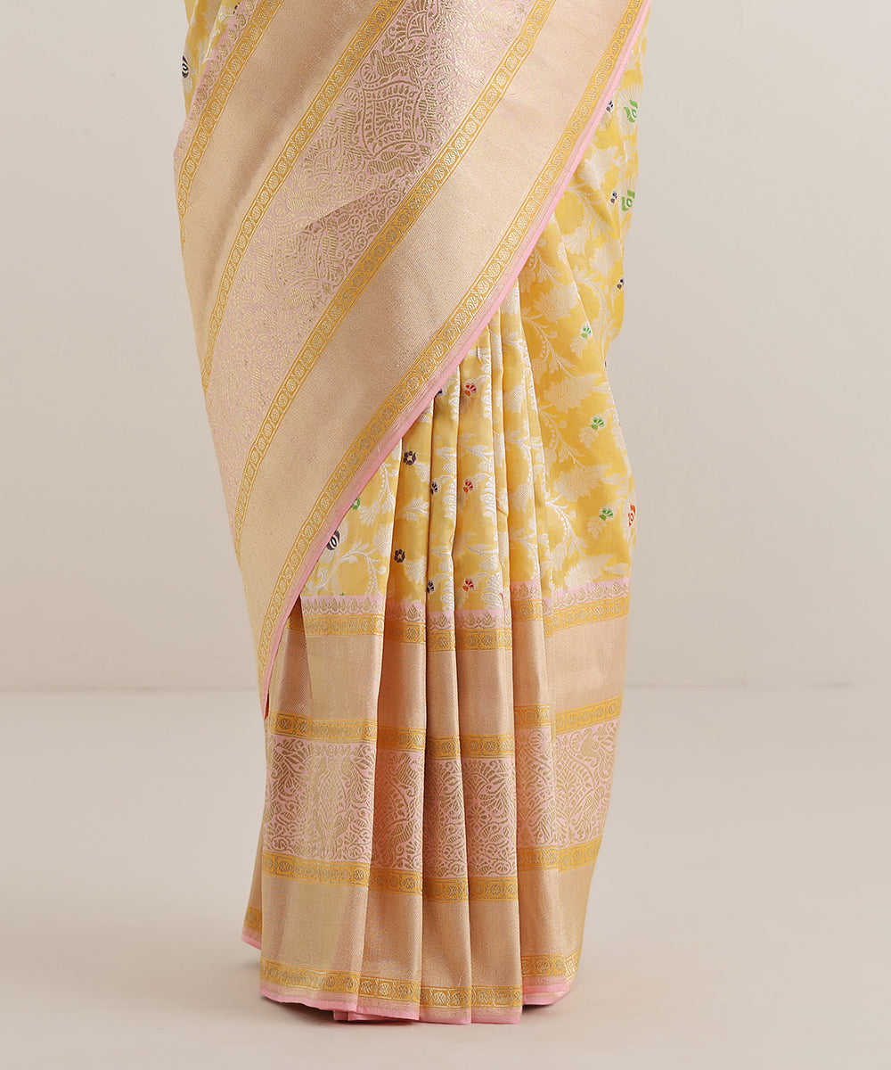 Light_Yellow_Pure_Katan_Silk_Banarasi_Saree_With_Silver_Zari_And_Meenakari_Jaal_WeaverStory_04