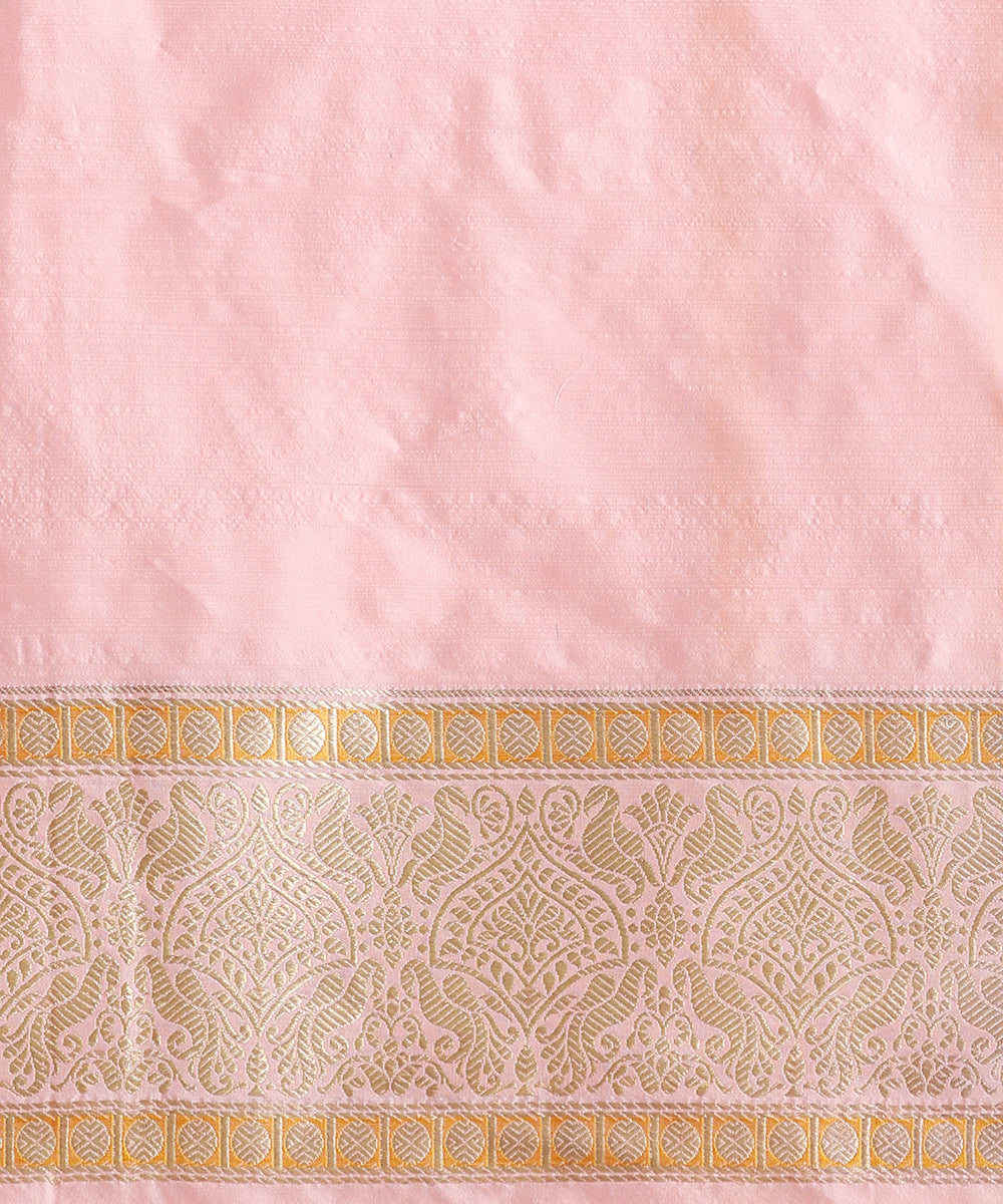 Light_Yellow_Pure_Katan_Silk_Banarasi_Saree_With_Silver_Zari_And_Meenakari_Jaal_WeaverStory_05