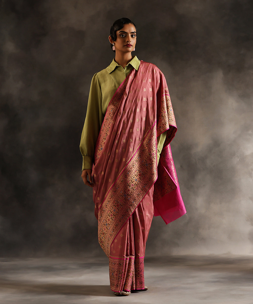 Handloom_Old_Rose_Pink_Pure_Katan_Silk_Banarasi_Saree_With_Pink_And_Gold_Paithani_Border_WeaverStory_02