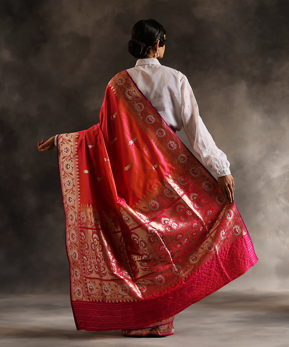 Pink_Handloom_Pure_Katan_Silk_Banarasi_Saree_With_Kadhwa_Leaf_Motifs_And_Zari_Border_WeaverStory_03