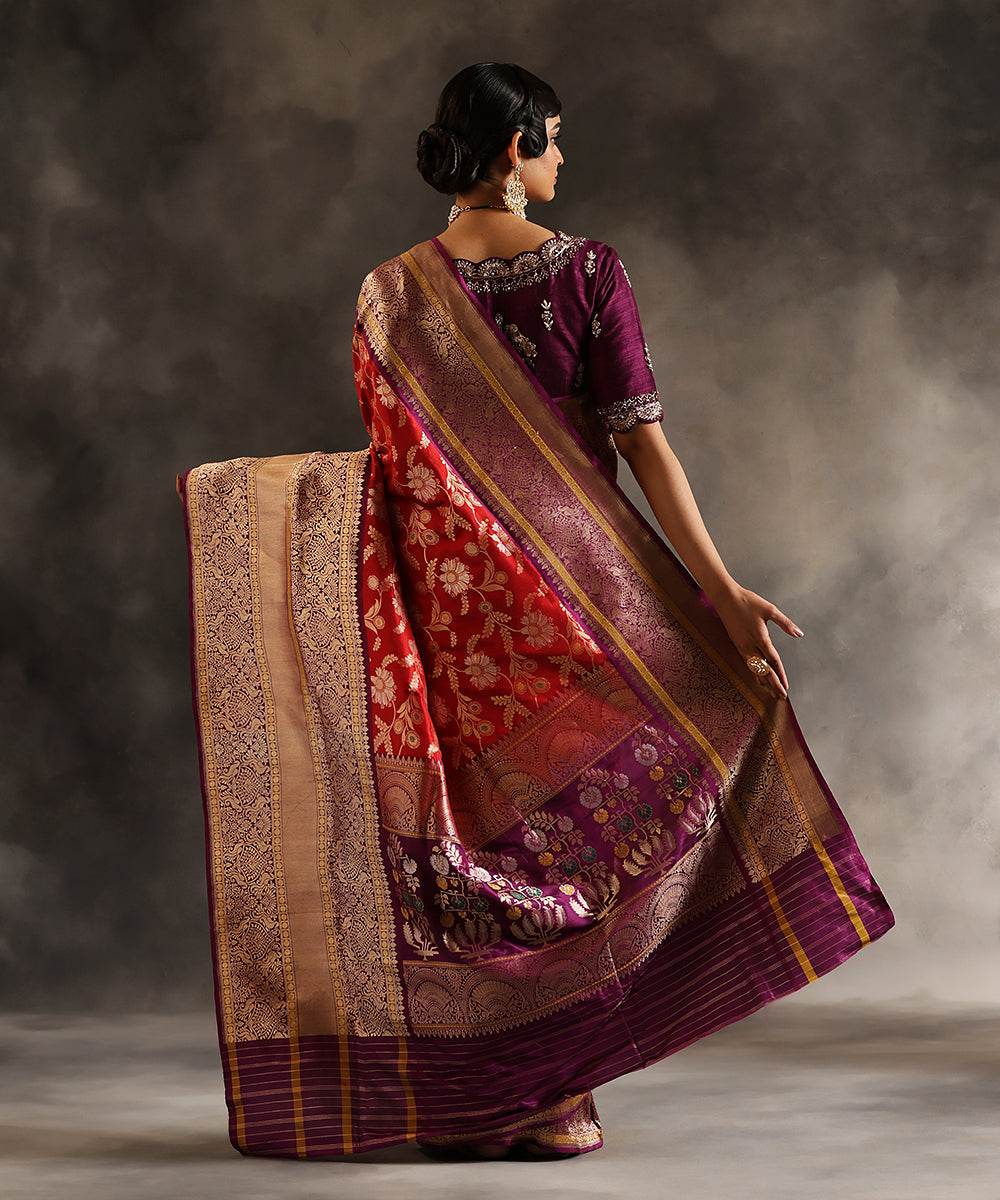 Handloom_Red_Pure_Katan_Silk_Banarasi_Saree_With_All_Over_Zari_Jaal_And_Purple_Meenakari_Border_WeaverStory_03