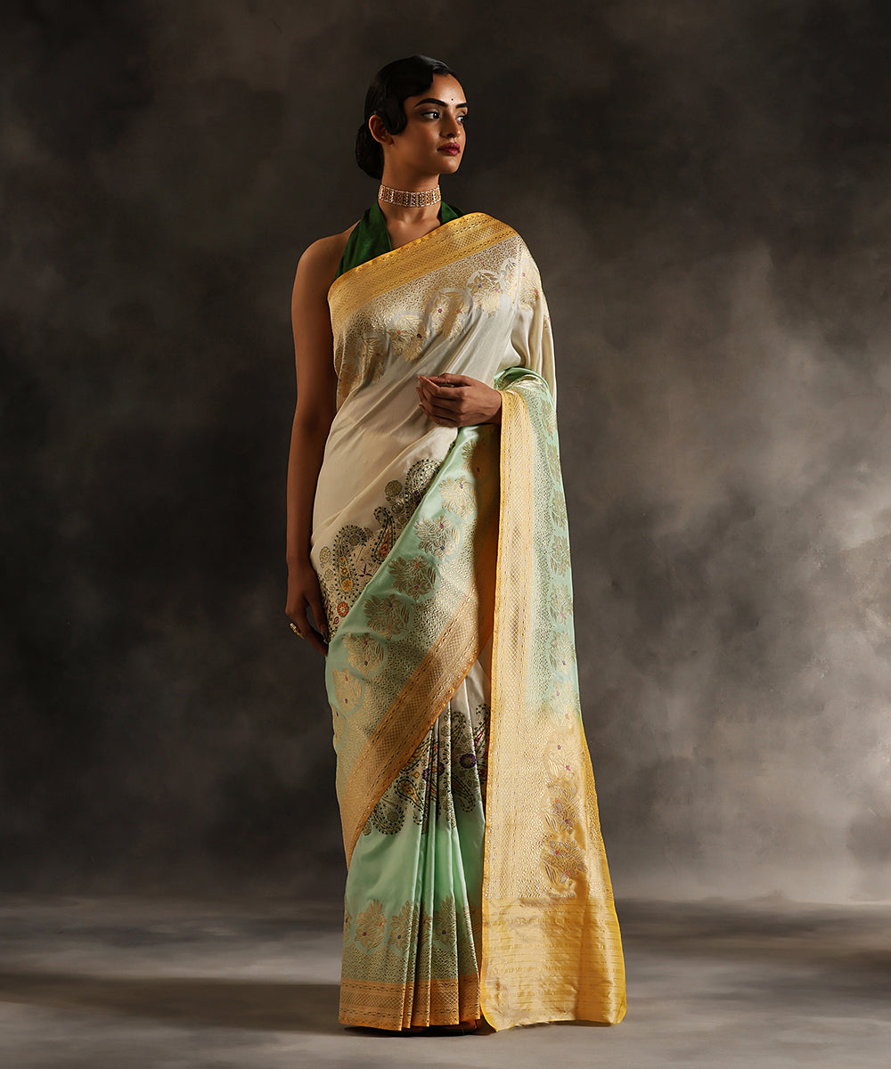 Handloom_Lemon_Yellow_And_Green_Pure_Katan_Silk_Rangkaat_Banarasi_Saree_With_Paisley_Motifs_WeaverStory_02