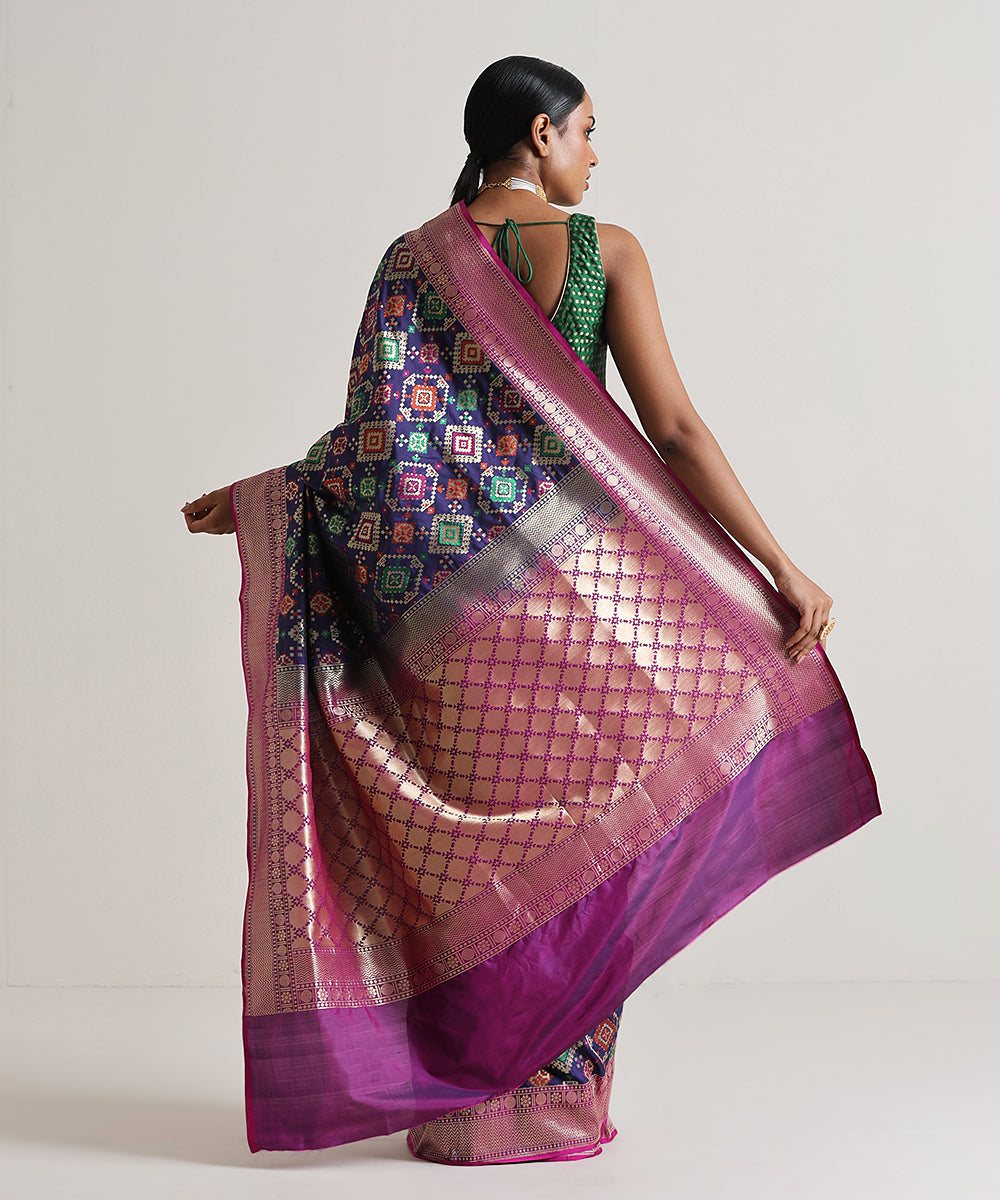 Navy_Dual_Tone_Handloom_Pure_Katan_Silk_Banarasi_Patola_Saree_With_Magenta_Border_WeaverStory_03