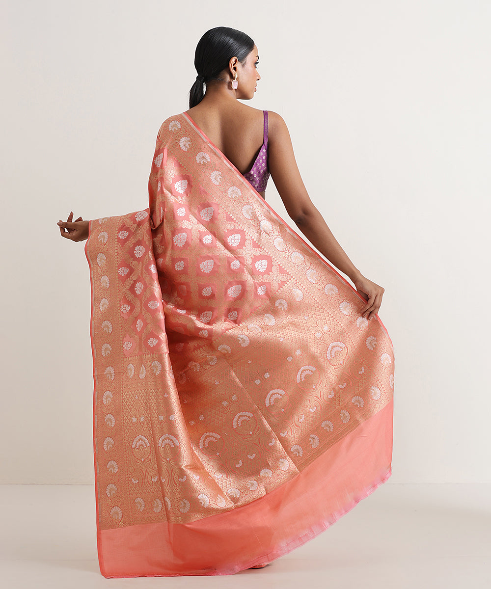 Handloom_Pink_Pure_Katan_Silk_Banarasi_Saree_With_Sona_Rupa_Jaal_WeaverStory_03