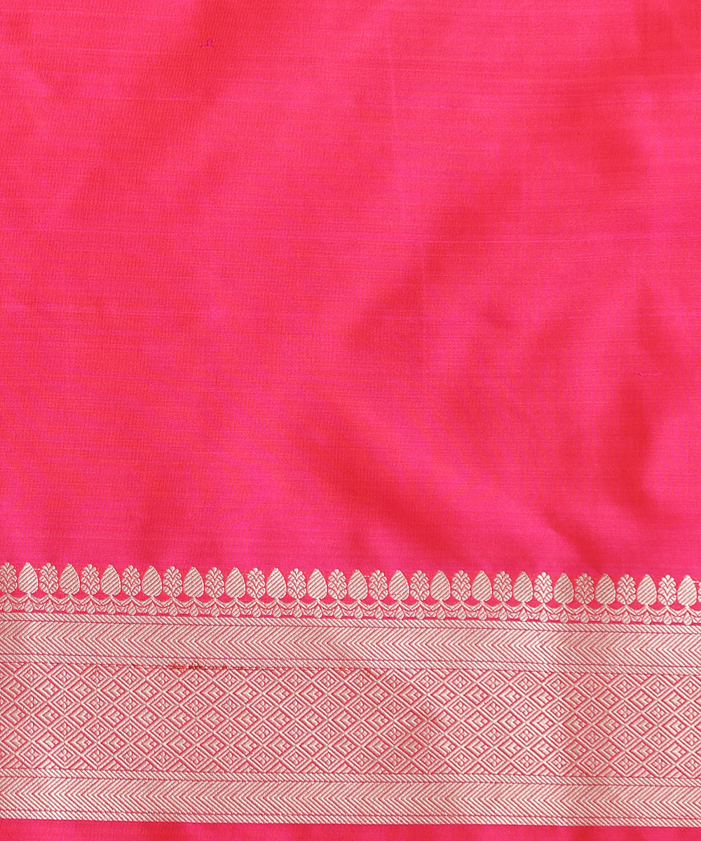 Handloom_Hot_Pink_Double_Shade_Pure_Katan_Silk_Saree_With_Cutwork_Weave_WeaverStory_05