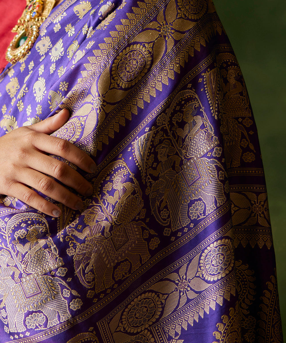 Purple_Handloom_Pure_Malda_Silk_Banarasi_Baluchari_Saree_With_Paisley_Booti_WeaverStory_05