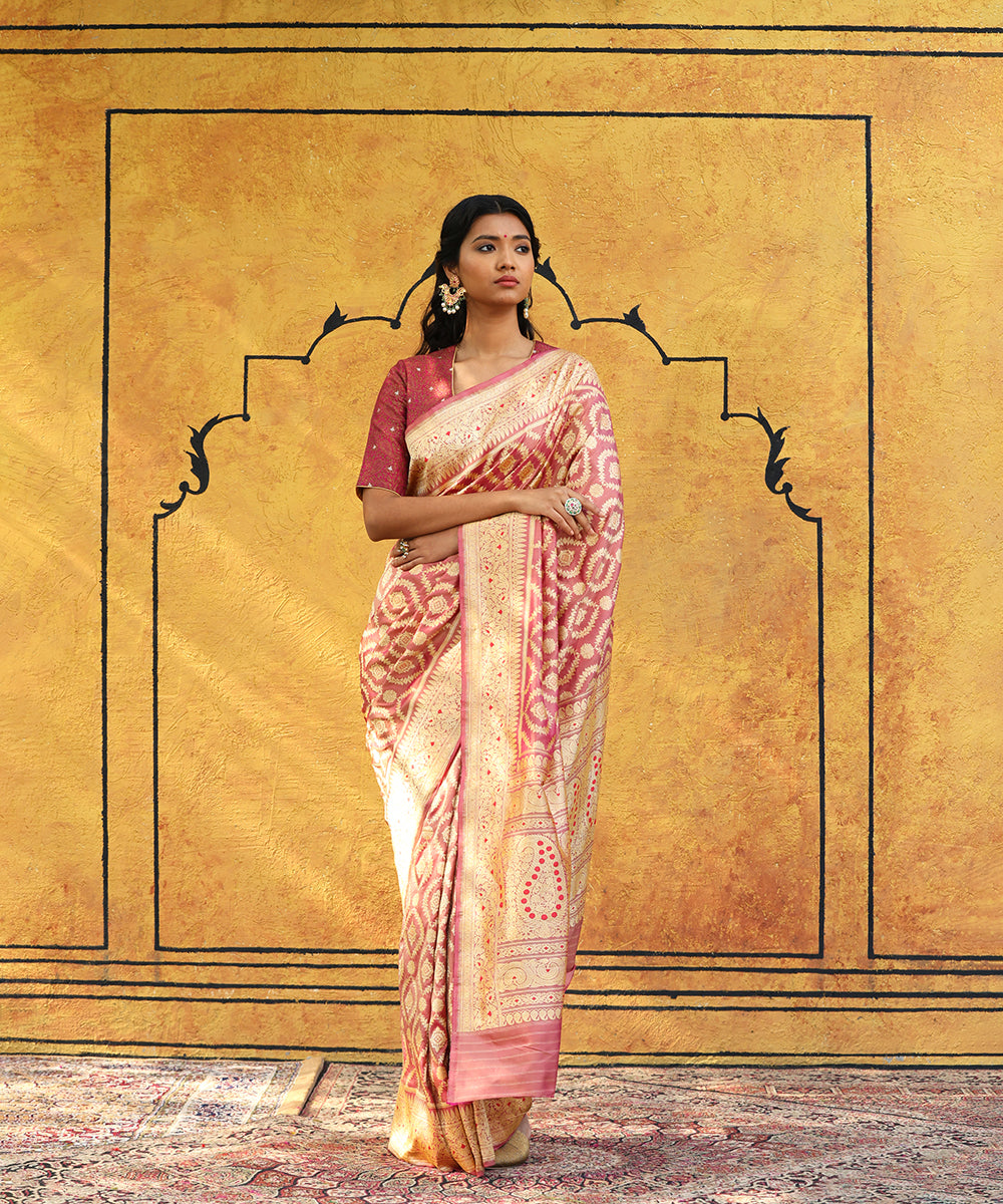 Onion_Pink_Double_Shade_Handloom_Pure_Katan_Silk_Banarasi_Saree_WeaverStory_02