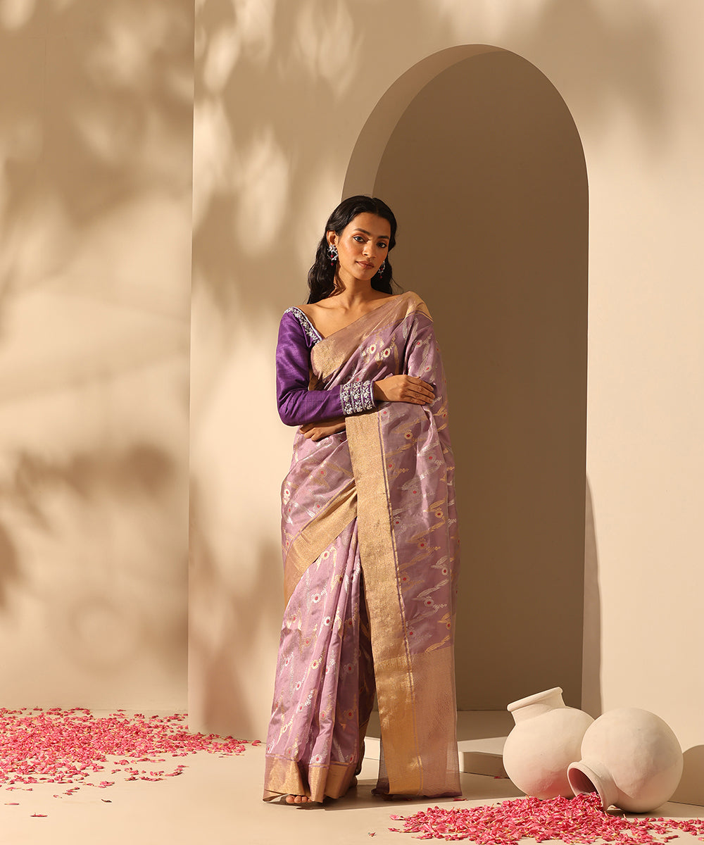 Lavender_Handloom_Pure_Chanderi_Silk_Saree_With_All_Over_Sona_Rupa_Meena_Jaal_And_Tissue_Border_WeaverStory_02