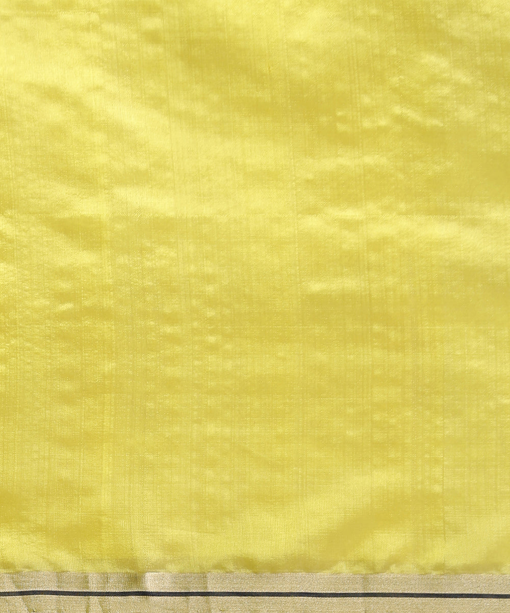 Neon_Yellow_Handloom_Pure_Chanderi_Silk_Saree_With_Triangle_Booti_WeaverStory_05