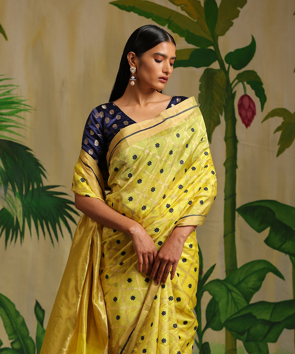 Handloom_Neon_Yellow_Pure_Chanderi_Silk_Saree_With_Zari_Jaal_WeaverStory_01