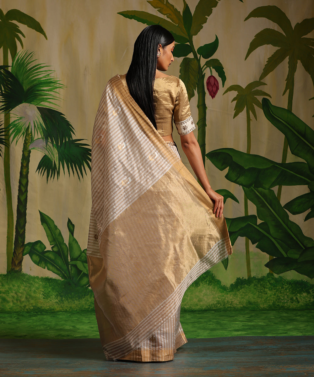 Handloom_Cream_And_White_Striped_Pure_Chanderi_Silk_Saree_With_Meena_Booti_WeaverStory_03