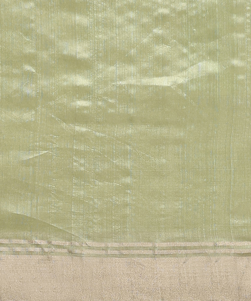 Handloom_Pastel_Green_Pure_Chanderi_Silk_Saree_With_5_Petal_Flower_Booti_WeaverStory_05