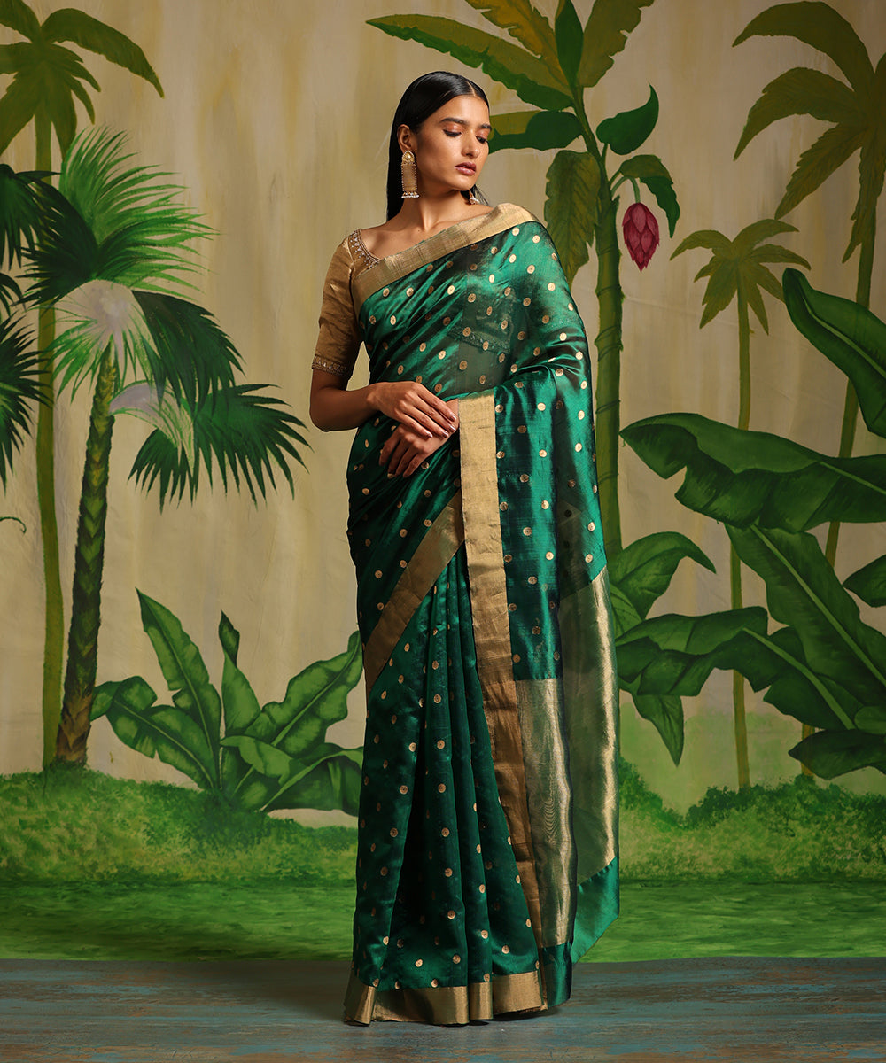 Bottle_Green_Handloom_Pure_Chanderi_Silk_Saree_With_Round_Small_Booti_WeaverStory_02