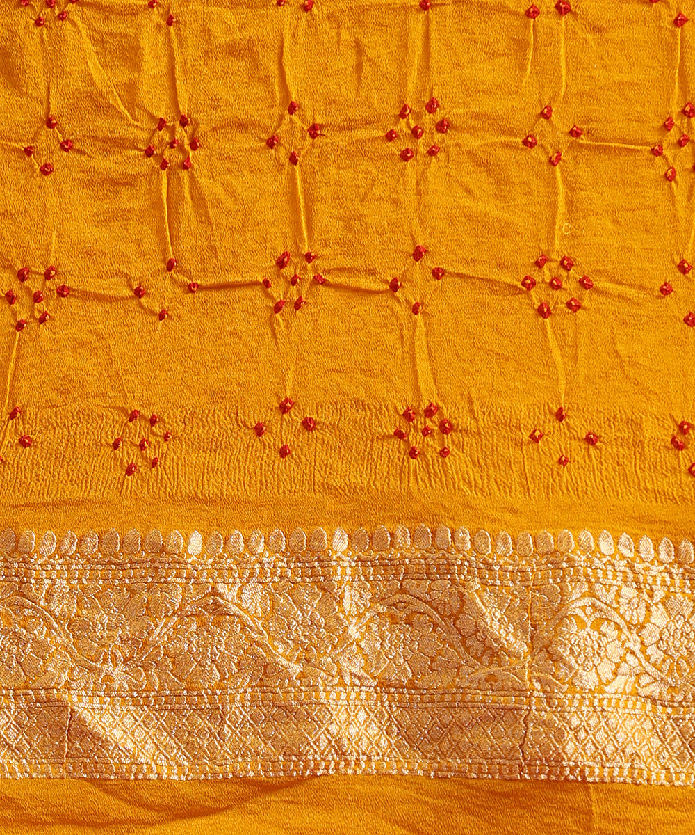 Mustard_Handloom_Pure_Georgette_Banarasi_Bandhej_Saree_With_All_Over_Cutwork_Jaal_WeaverStory_05