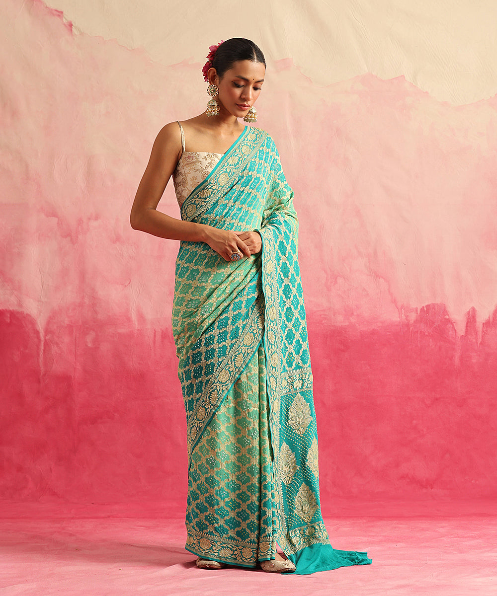 Handloom_Mint_Green_Pure_Georgette_Banarasi_Bandhej_Saree_With_All_Over_Cutwork_Jaal_WeaverStory_02