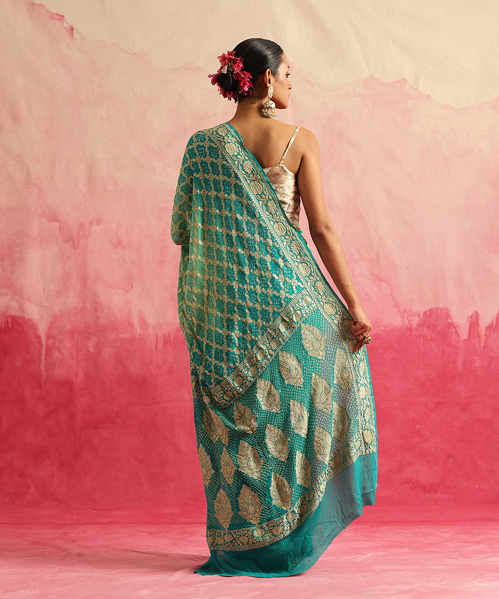 Handloom_Mint_Green_Pure_Georgette_Banarasi_Bandhej_Saree_With_All_Over_Cutwork_Jaal_WeaverStory_03