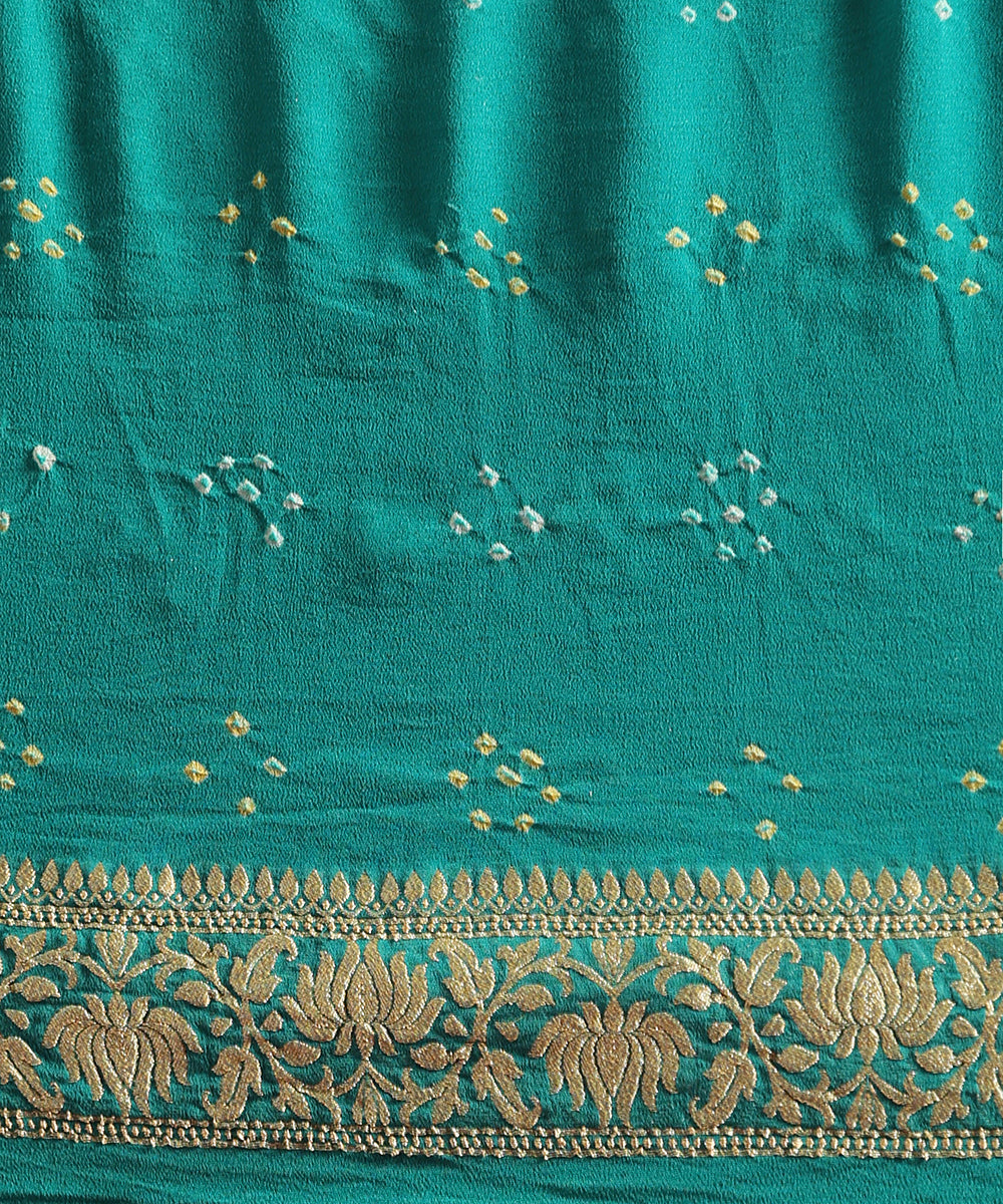 Handloom_Mint_Green_Pure_Georgette_Banarasi_Bandhej_Saree_With_All_Over_Cutwork_Jaal_WeaverStory_05