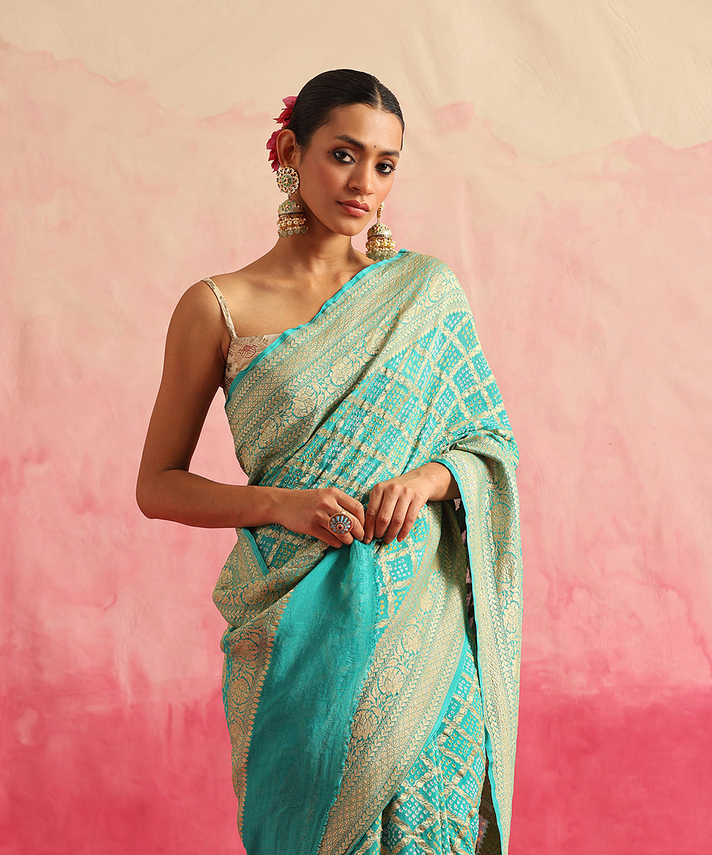 Handloom_Mint_Green_Pure_Georgette_Banarasi_Bandhej_Saree_With_All_Over_Cutwork_Jaal_WeaverStory_01