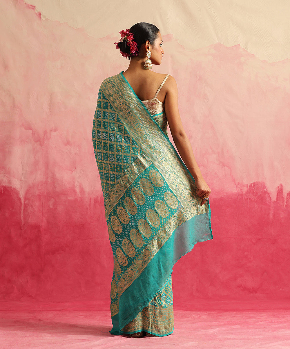 Handloom_Mint_Green_Pure_Georgette_Banarasi_Bandhej_Saree_With_All_Over_Cutwork_Jaal_WeaverStory_03