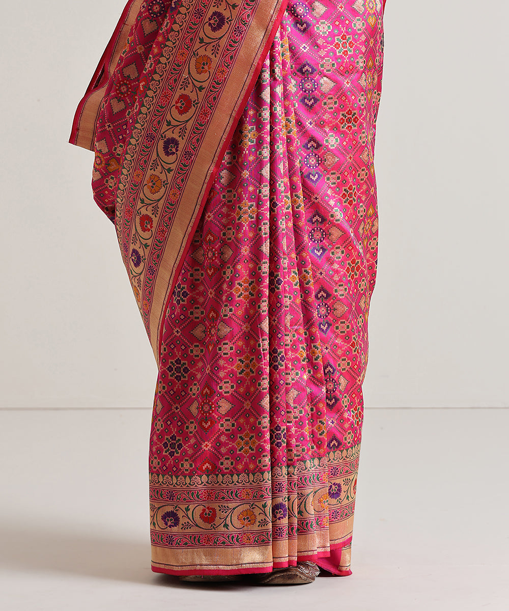 Handloom_Rani_Pink_Pure_Katan_Silk_Banarasi_Patola_Saree_With_Meenakari_Border_WeaverStory_04