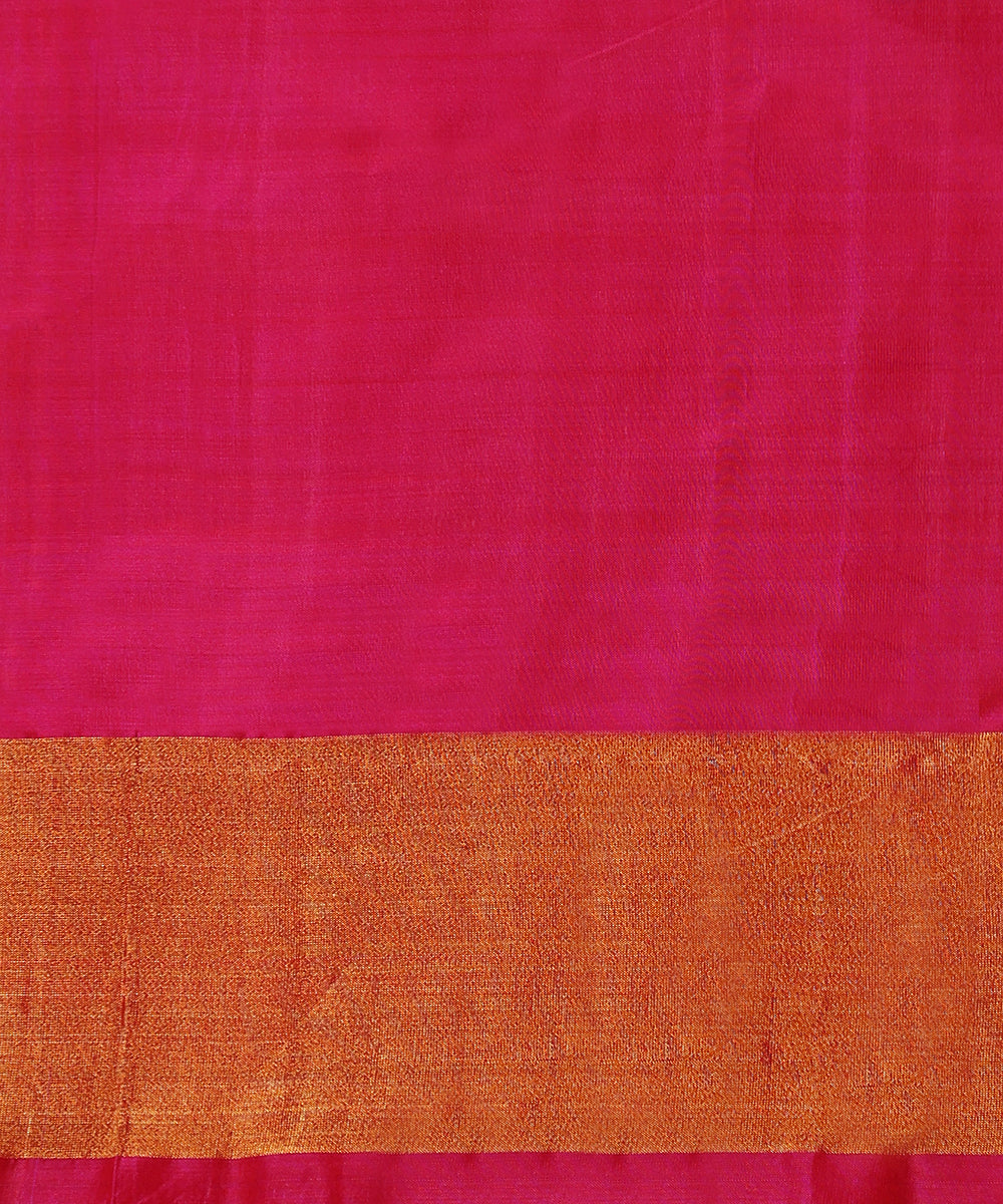 HandloomRani_PinkDouble_Shade_Pure_Mulberry_Silk_Single_Ikat_Patola_Saree_With_TissueBorder_WeaverStory_05