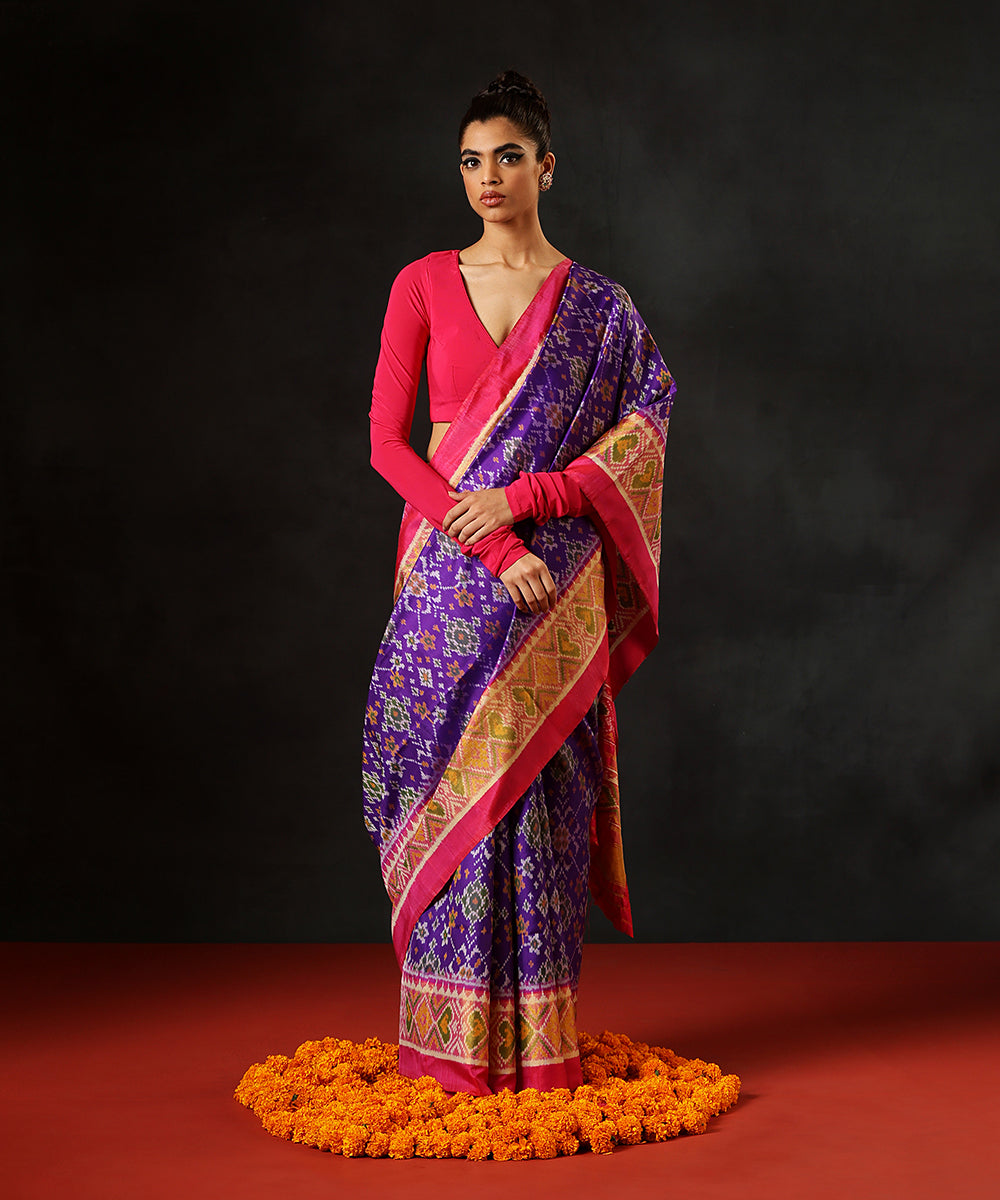 Voilet_Handloom_PureMulberry_Silk_Single_Ikat_Patola_Saree_With_Rani_Pink_Tissue_Border_WeaverStory_02