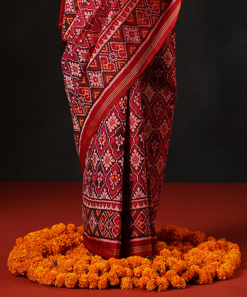 Handloom_Maroon_Pure_Mulberry_Silk_Single_Ikat_Patola_Saree_WeaverStory_04