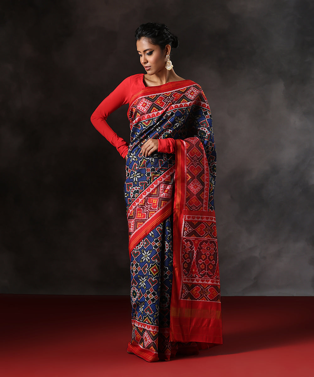 Handloom_Blue_Pure_Mulbery_Silk_Single_Ikat_Patola_Saree_With_Red_Border_WeaverStory_02