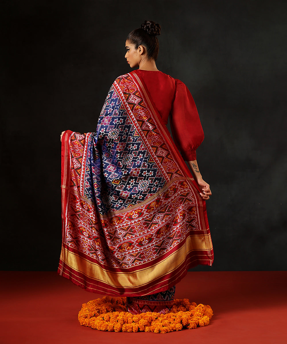 HandloomBlue_And_Red_Double_Wear_Pure_Mulberry_SilkIkat_Patola_Saree_With_Twill_Weave_And_Maroon_Border_WeaverStory_03