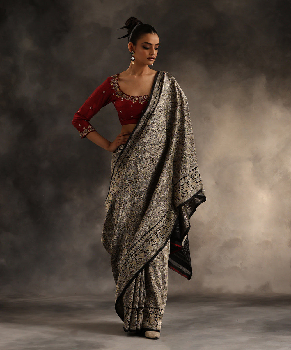 Handloom_Black_Pure_Katan_Silk_Shikargah_Banarasi_Saree_With_Border_WeaverStory_02