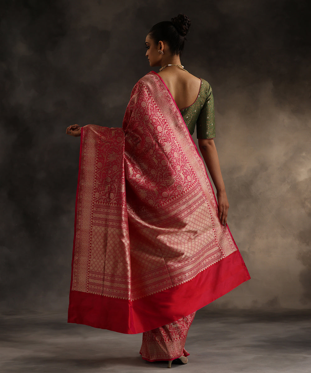 Rani_Pink_Handloom_Pure_Katan_Silk_Shikargah_Banarasi_Saree_With_Zari_WeaverStory_03